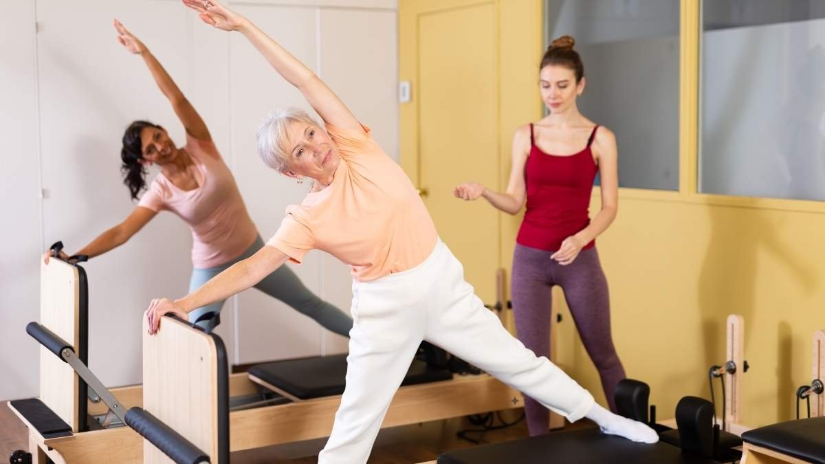 Pilates na Terceira Idade: Benefícios do Método Pilates para Idosos 15 Pilates na Terceira Idade: Benefícios do Método Pilates para Idosos